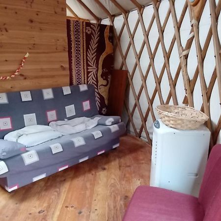 Charmante Yourte Contemporaine Carmaux Dış mekan fotoğraf